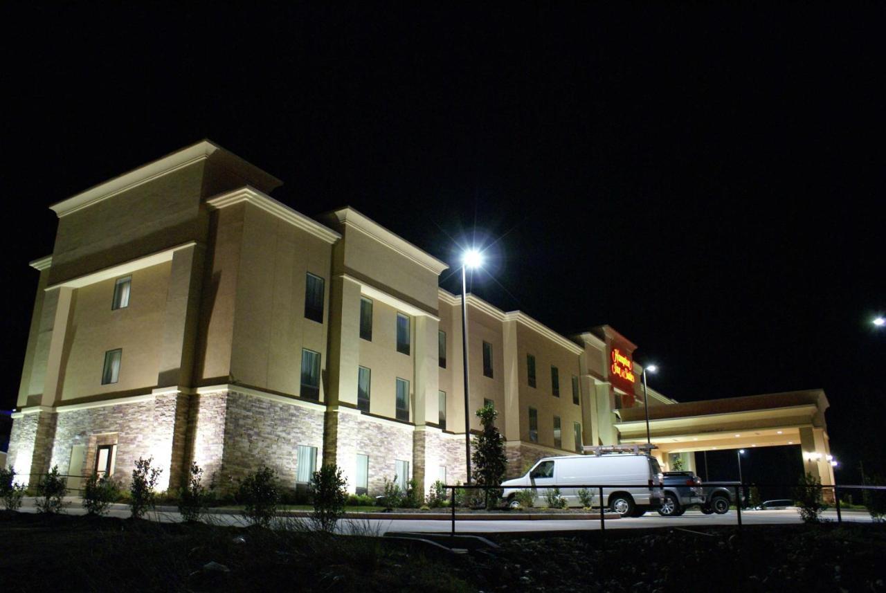 Hampton Inn & Suites Center Exterior foto